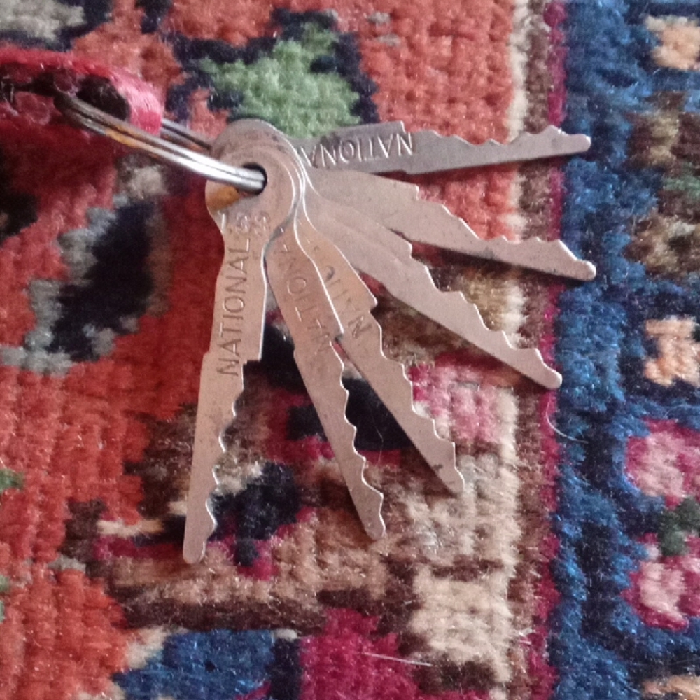 Silver Key Set
